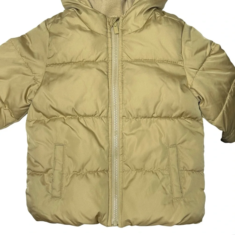 Old Navy Unisex Frost-Free‎ Hooded Puffer Jacket